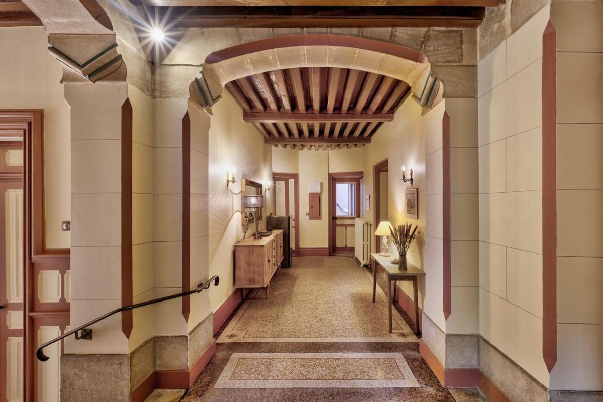 Kasteliades, Chateau De Burnand エクステリア 写真